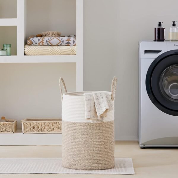 laundry hamper